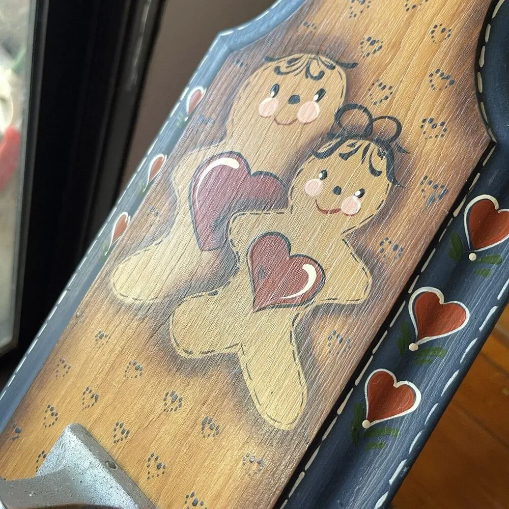 VTG Handmade Wood Gingerbread Hearts Towel Holder Farmhouse Folk Grandma Cottage